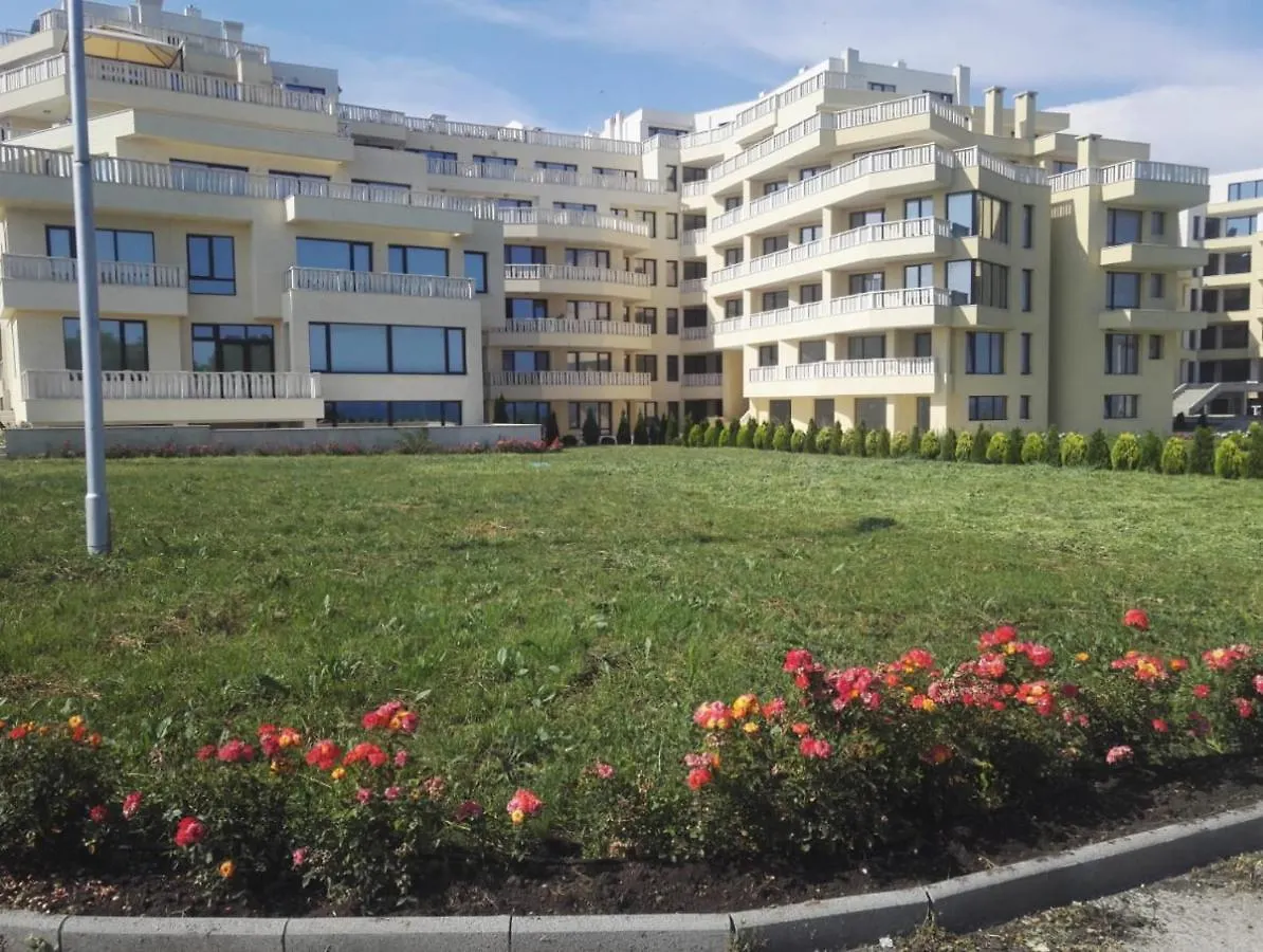 Apartments Sarafovo location